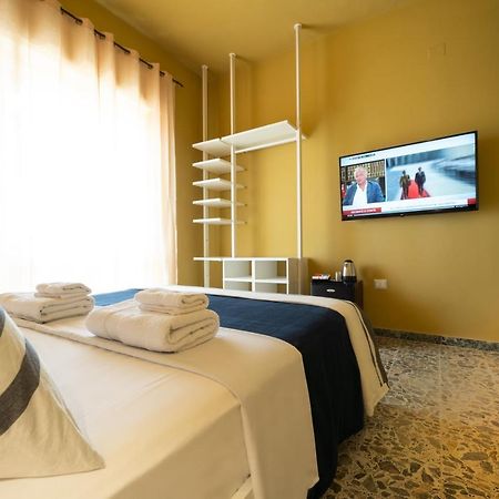 Boutique Rooms Carbonazzi 17 Cagliari Exteriör bild